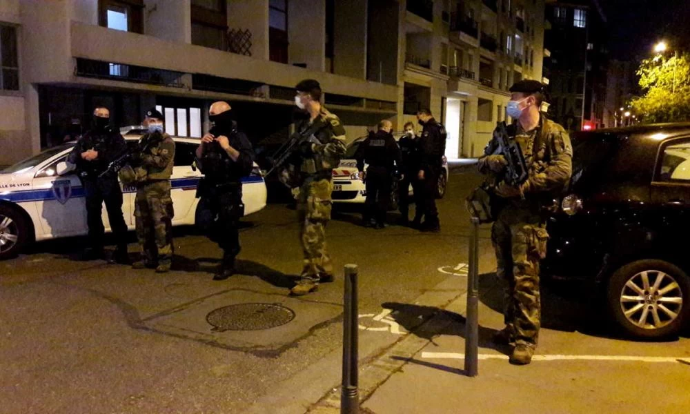 Γαλλία: Σύλληψη υπόπτου για την επίθεση σε ελληνορθόδοξη εκκλησία στη Λυών